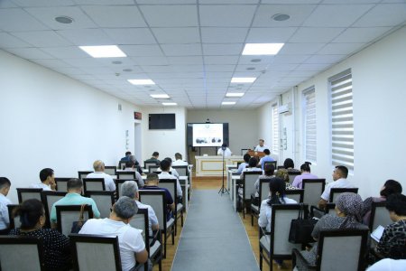 XALQ DEPUTATLARI ZARAFSHON SHAHAR KENGASHINING NAVBATDAGI OLTMISH BESHINCHI SESSIYASI BOʻLIB OʻTDI