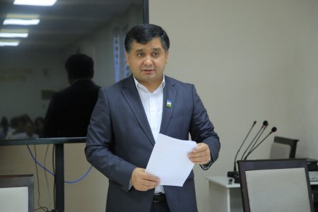 ХALQ DEPUTATLARI ZARAFSHON SHAHAR KENGASHINING NAVBATDAGI OLTMISH YETTINCHI SESSIYASI BO'LIB O'TDI