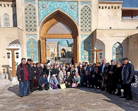 “KEKSALAR UCHUK TURIZM OYLIGI" DOIRASIDA SAMARQANDGA SAYOHAT UYUSHTIRILDI