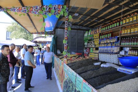 Shahar hokimi bozor holatini nazorat qildi